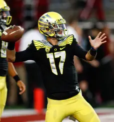 Jeff Lockie has the most experience of any returning Duck QB. 