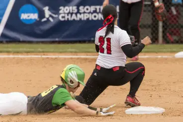 Lilley steals second base to put Oregon in scoring position.