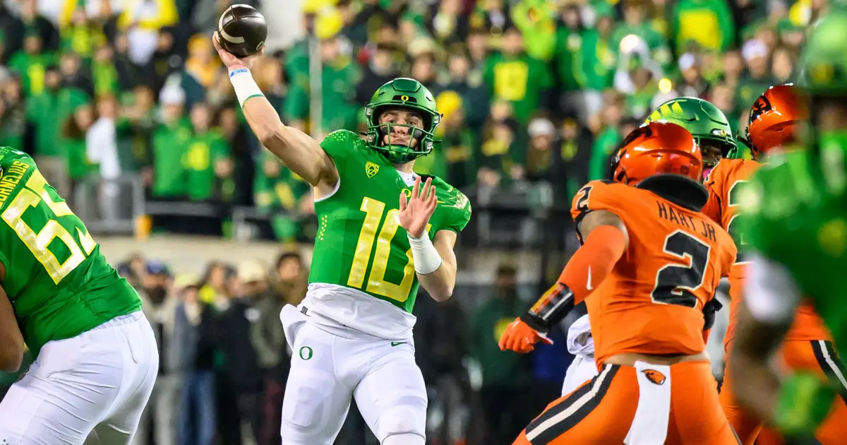 Bo Nix - FishDuck.com in Eugene, OR - Oregon Ducks Football