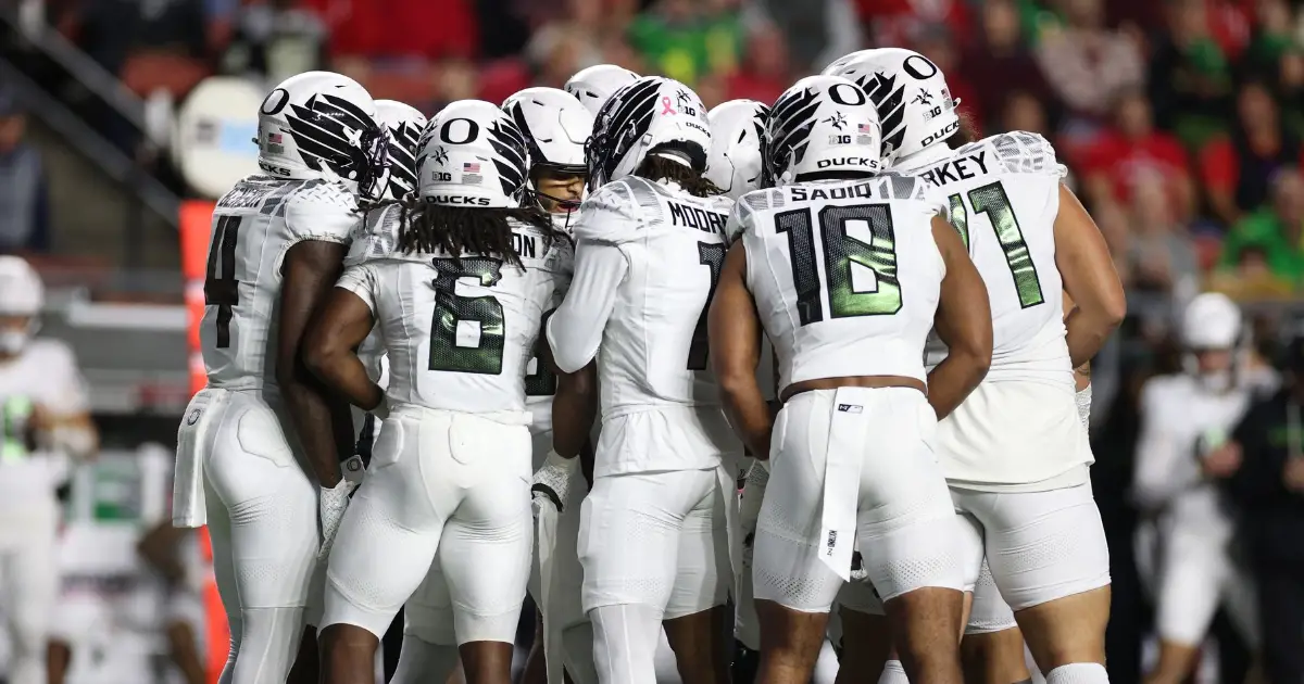 Oregon Football - FishDuck.com in Eugene, OR - The Ducks beat Rutgers on the road